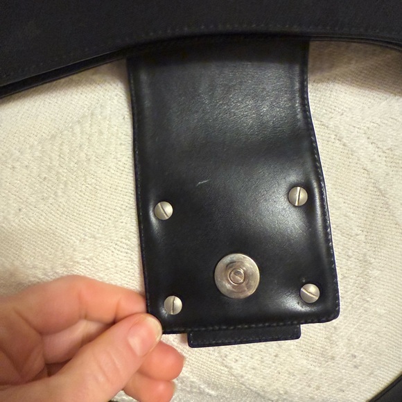 Authentic Vintage Salvatore Ferragamo handbag. - Picture 5 of 13